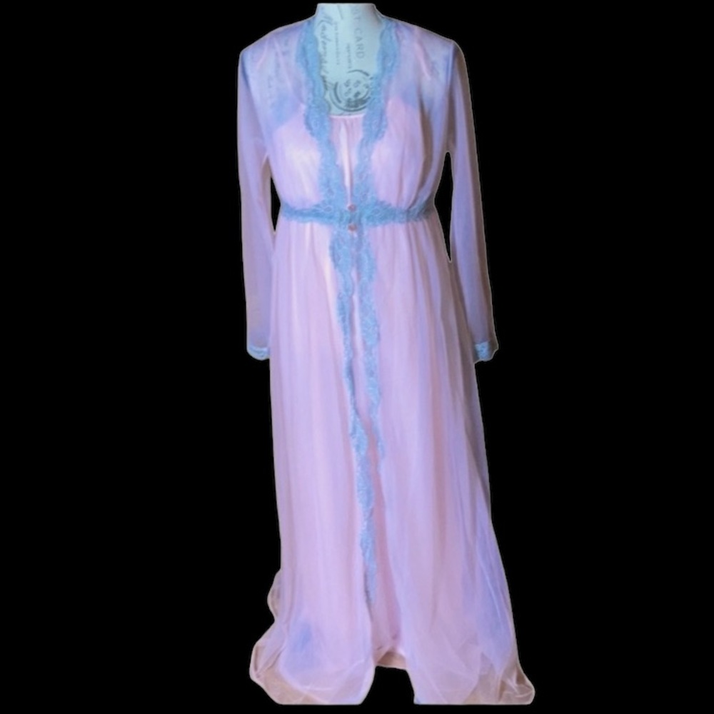 Vintage Gotham peignoir nightgown and robe set double layer chiffon lace